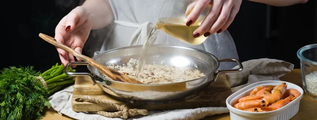 Cooking with wine: discovering health benefits beyond the flavor