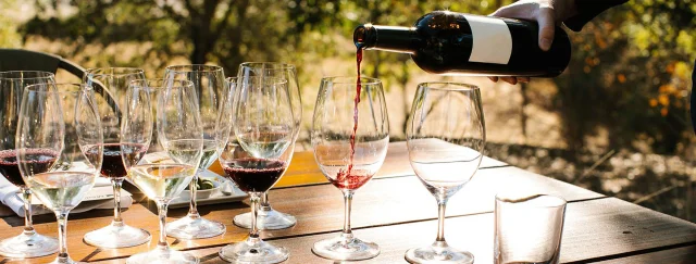 The Golden Rules of Serving Wine